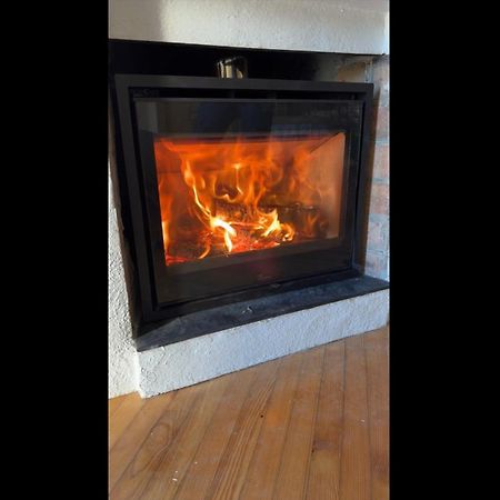 Chez Helene 3 Etoiles, Labellise Disabled Pmr,Pour 4 Personnes Chiens Bienvenus-Pet Friendly Leilighet Bourg-Madame Eksteriør bilde