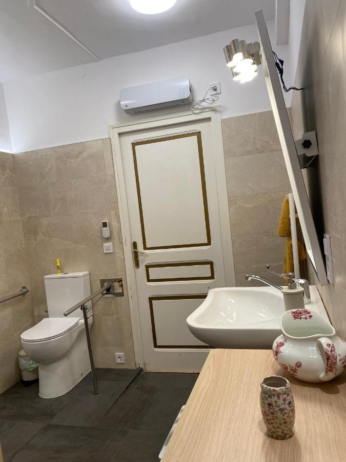 Chez Helene 3 Etoiles, Labellise Disabled Pmr,Pour 4 Personnes Chiens Bienvenus-Pet Friendly Leilighet Bourg-Madame Eksteriør bilde